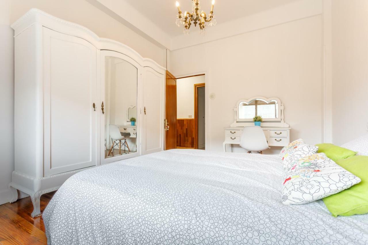 Urban Rooms Habitaciones Con Wifi Y Smart Tv Bilbao Exterior foto